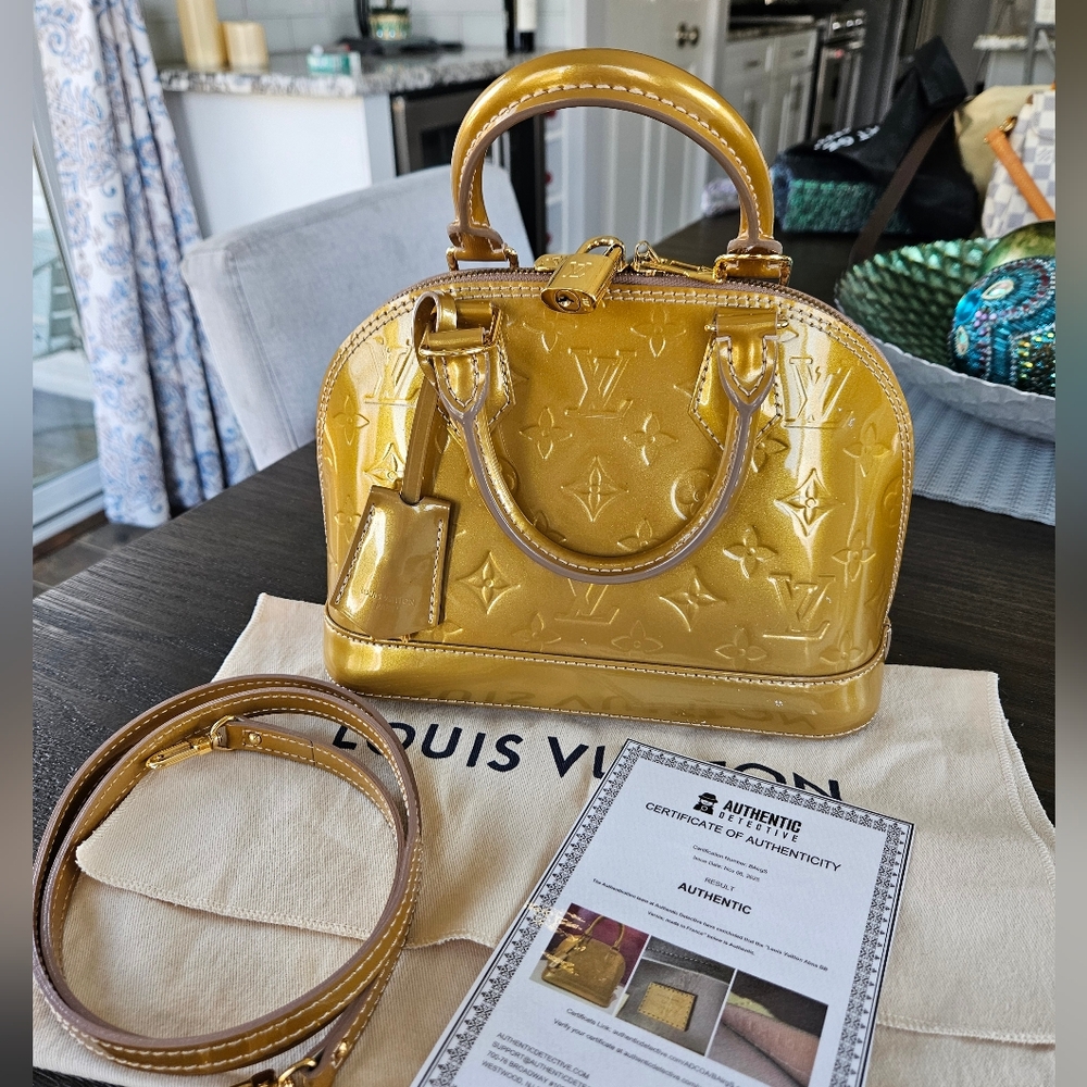 🚫SOLD🚫Louis Vuitton Gold Vernis Alma BB Patent Leather Satchel